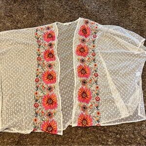 Umgee White and Pink Embellished kimono